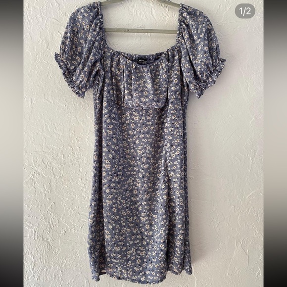 Lovely Day Blue Floral Dress. - Picture 1 of 2